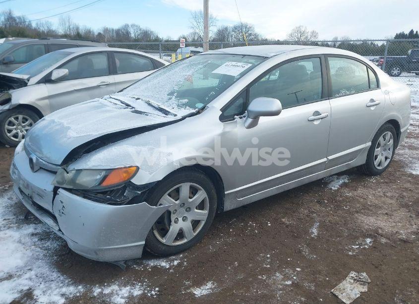 Photo 2 of 2008 Honda Civic LX (VIN 1HGFA16558L104415)