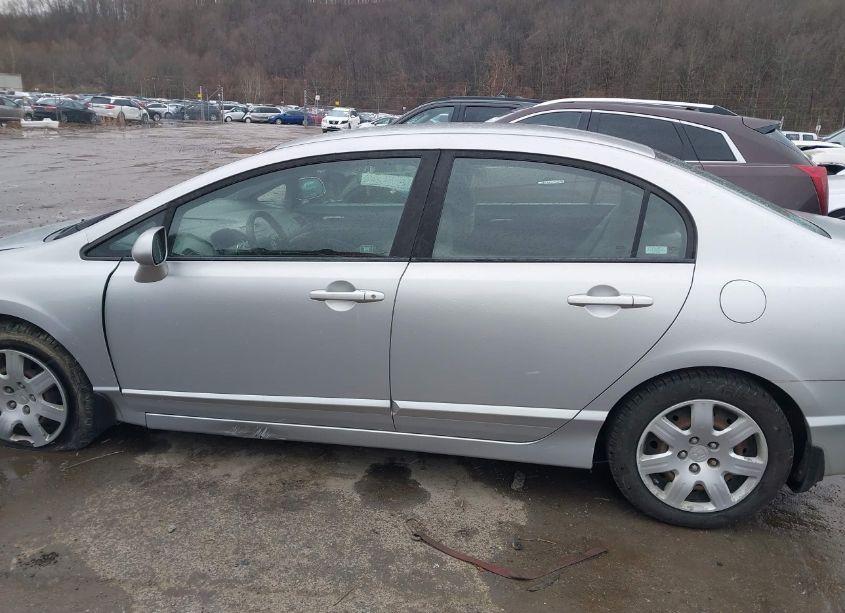 Photo 14 of 2008 Honda Civic LX (VIN 1HGFA16558L112563)