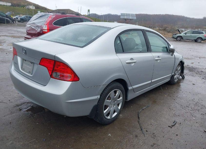Photo 4 of 2008 Honda Civic LX (VIN 1HGFA16558L112563)