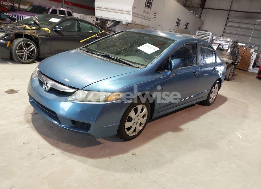 Photo 2 of 2009 Honda Civic LX (VIN 1HGFA16559L011492)