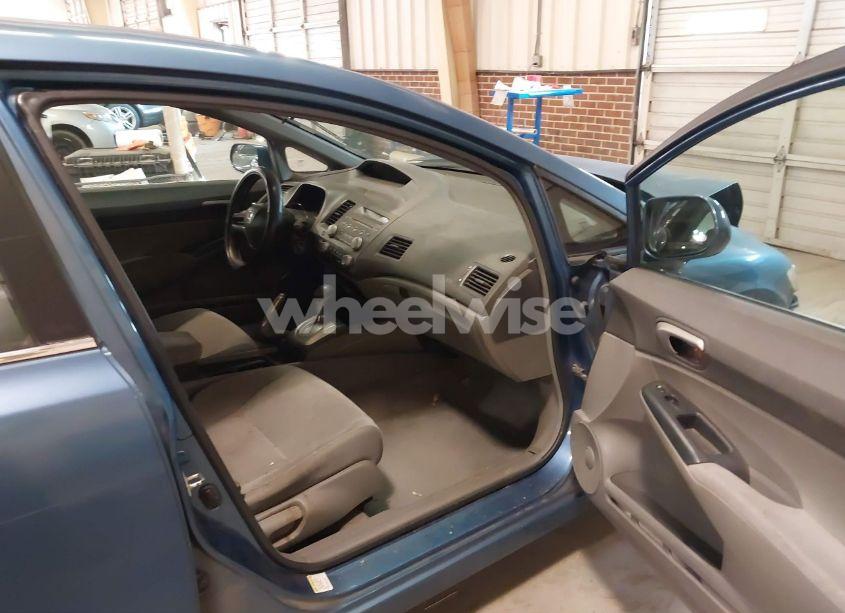 Photo 5 of 2006 Honda Civic LX (VIN 1HGFA16566L119664)