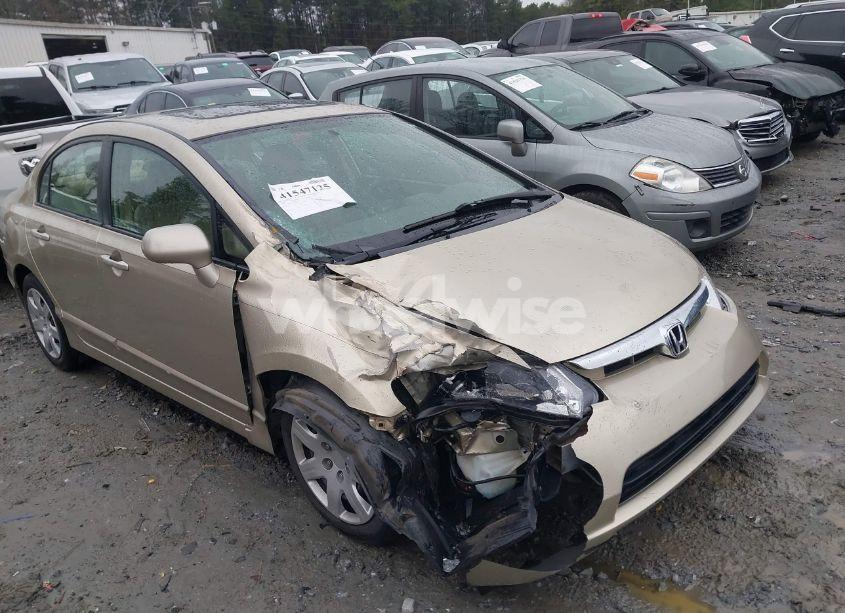 2007 Honda Civic LX (VIN 1HGFA16567L015001) main photo