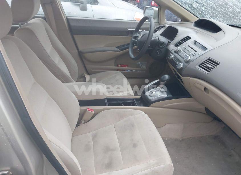 Photo 5 of 2007 Honda Civic LX (VIN 1HGFA16567L015001)