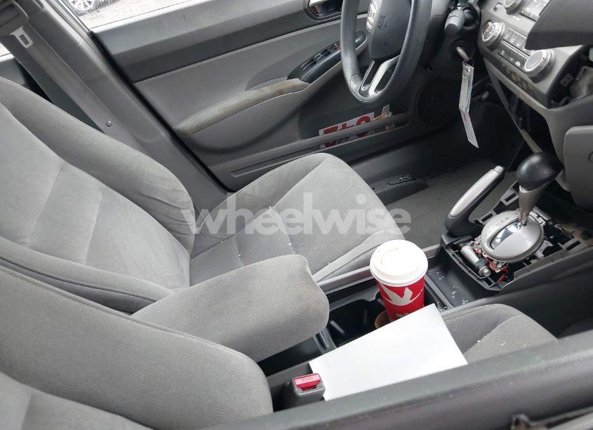 Photo 5 of 2007 Honda Civic LX (VIN 1HGFA16567L019744)