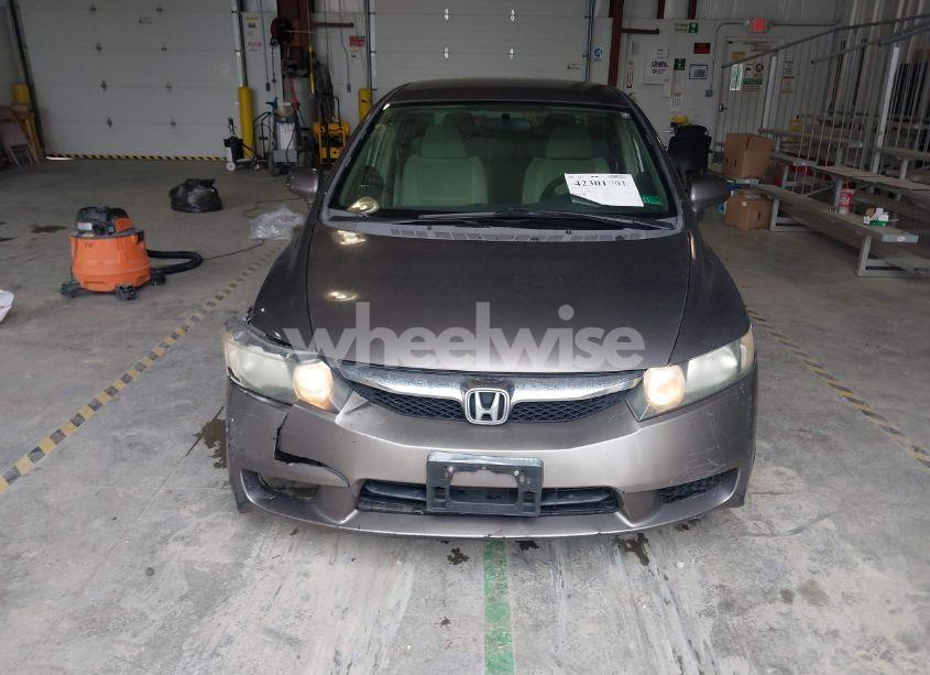 Photo 12 of 2009 Honda Civic LX (VIN 1HGFA16569L005295)