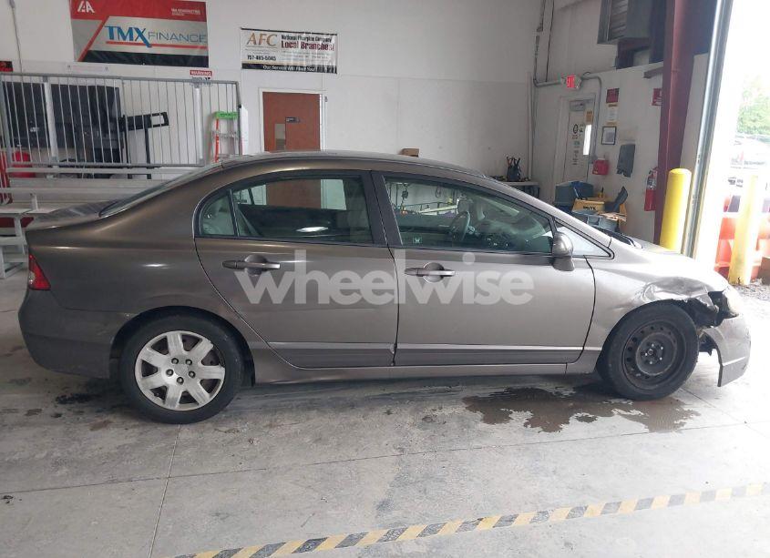 Photo 13 of 2009 Honda Civic LX (VIN 1HGFA16569L005295)