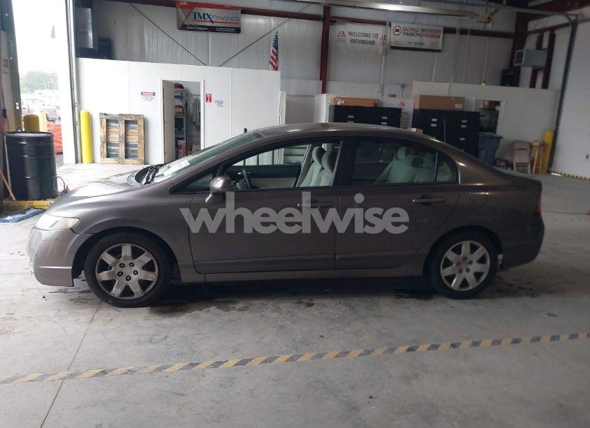 Photo 14 of 2009 Honda Civic LX (VIN 1HGFA16569L005295)