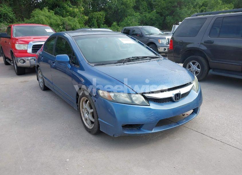 2009 Honda Civic LX (VIN 1HGFA16569L012621) main photo