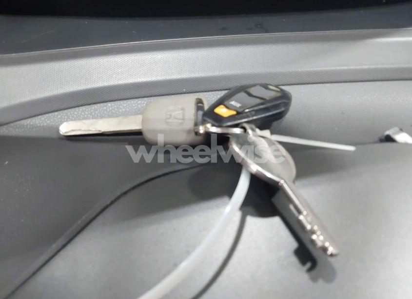 Photo 11 of 2006 Honda Civic LX (VIN 1HGFA16576L087484)