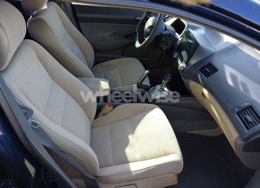 Photo 5 of 2006 Honda Civic LX (VIN 1HGFA16576L109421)