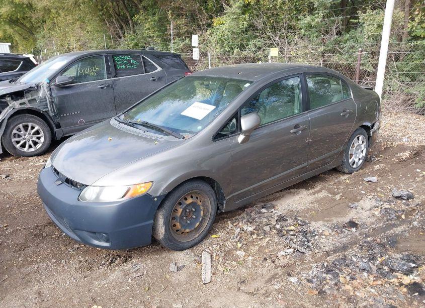 Photo 2 of 2007 Honda Civic LX (VIN 1HGFA16577L020370)