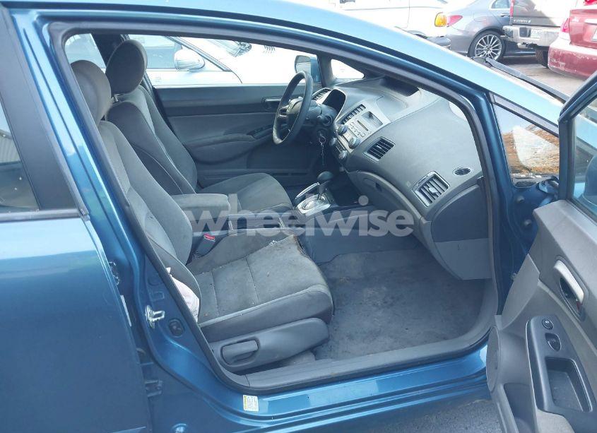 Photo 5 of 2007 Honda Civic LX (VIN 1HGFA16577L042949)