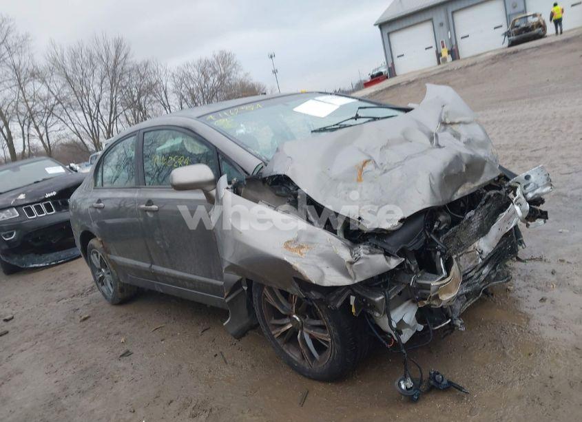 2007 Honda Civic LX (VIN 1HGFA16577L046712) main photo