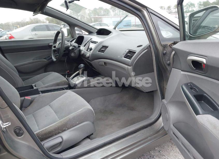 Photo 5 of 2007 Honda Civic LX (VIN 1HGFA16577L064949)