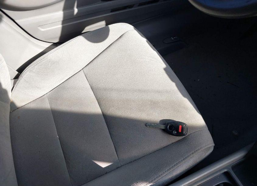 Photo 11 of 2007 Honda Civic LX (VIN 1HGFA16577L077717)