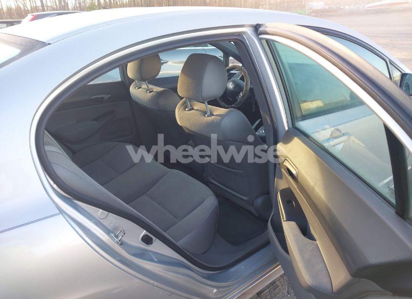 Photo 8 of 2007 Honda Civic LX (VIN 1HGFA16577L097840)