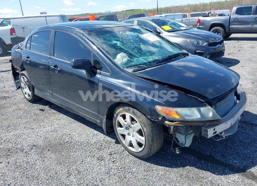 2007 Honda Civic LX (VIN 1HGFA16577L134935) main photo