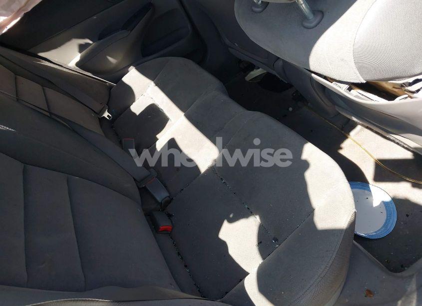 Photo 8 of 2007 Honda Civic LX (VIN 1HGFA16577L134935)