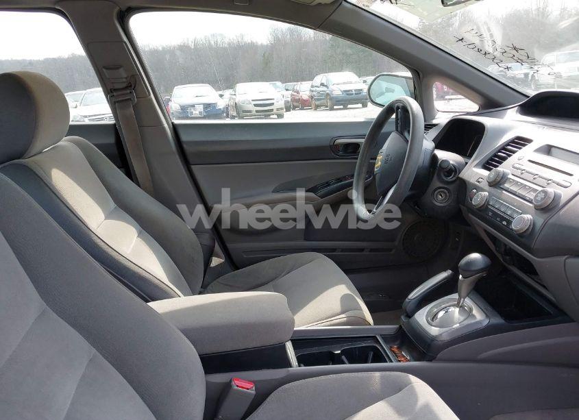 Photo 5 of 2008 Honda Civic LX (VIN 1HGFA16578L002744)