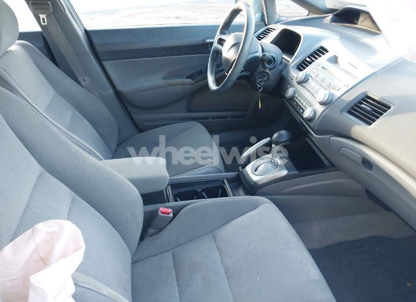 Photo 5 of 2008 Honda Civic LX (VIN 1HGFA16578L009516)