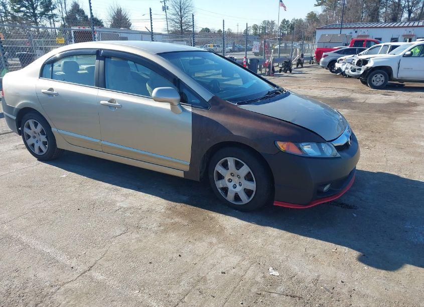 2008 Honda Civic LX (VIN 1HGFA16578L015333) main photo