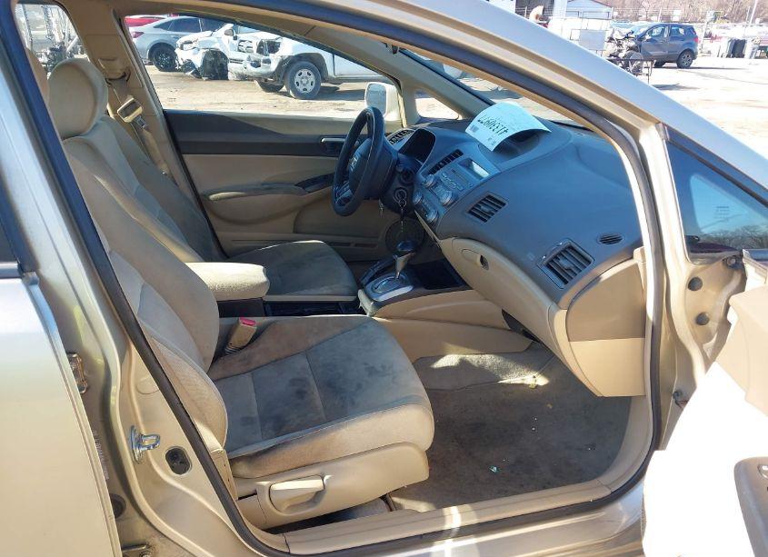 Photo 5 of 2008 Honda Civic LX (VIN 1HGFA16578L015333)