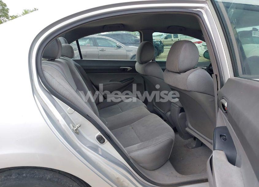 Photo 8 of 2008 Honda Civic LX (VIN 1HGFA16578L033007)