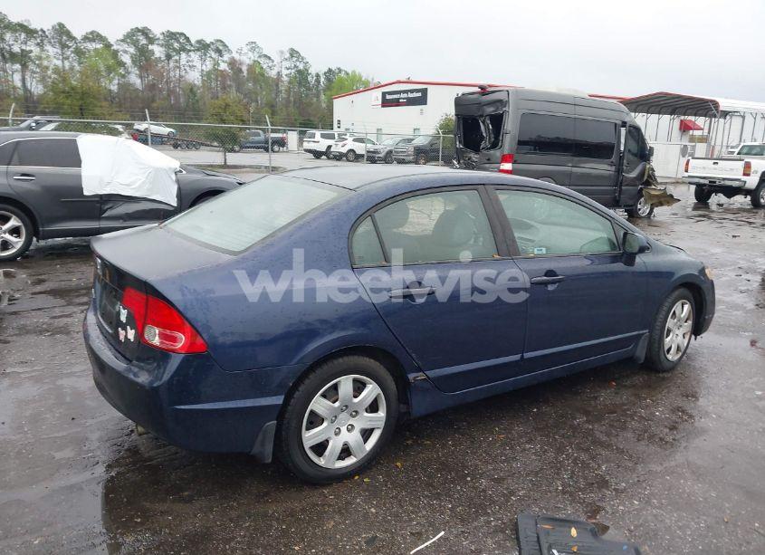 Photo 4 of 2008 Honda Civic LX (VIN 1HGFA16578L067030)