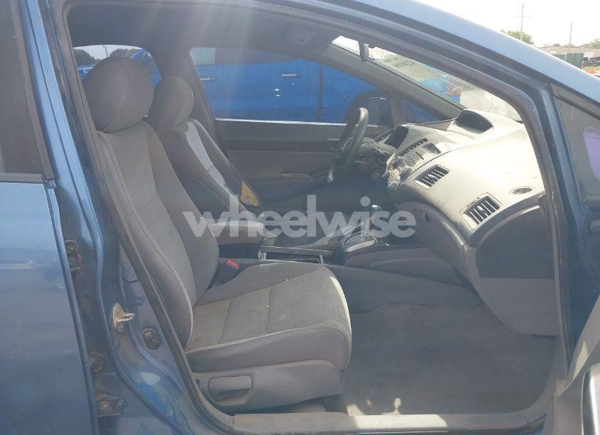 Photo 5 of 2008 Honda Civic LX (VIN 1HGFA16578L096964)