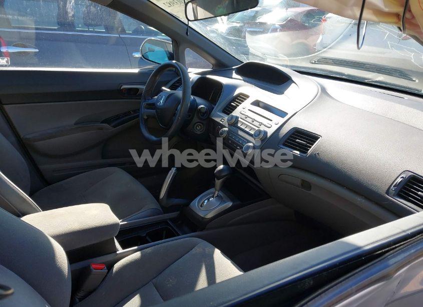 Photo 5 of 2008 Honda Civic LX (VIN 1HGFA16578L103038)