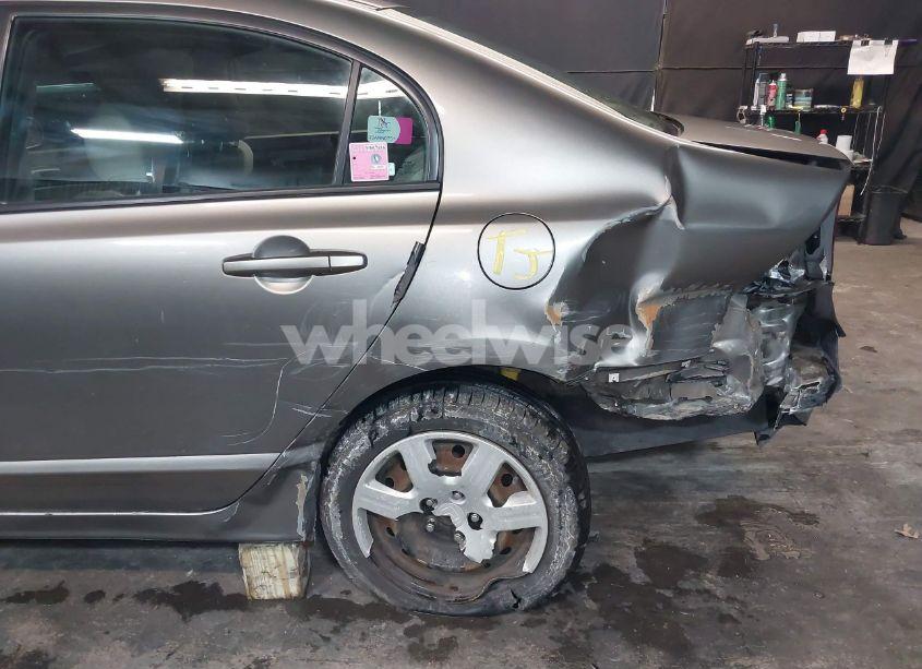 Photo 18 of 2006 Honda Civic LX (VIN 1HGFA16586L142587)