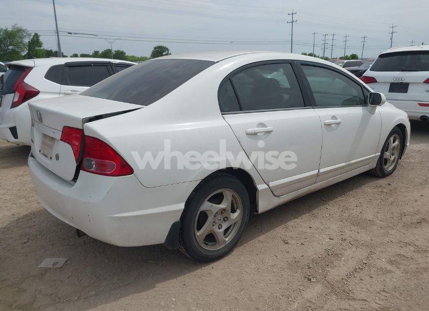 Photo 4 of 2007 Honda Civic LX (VIN 1HGFA16587L002332)