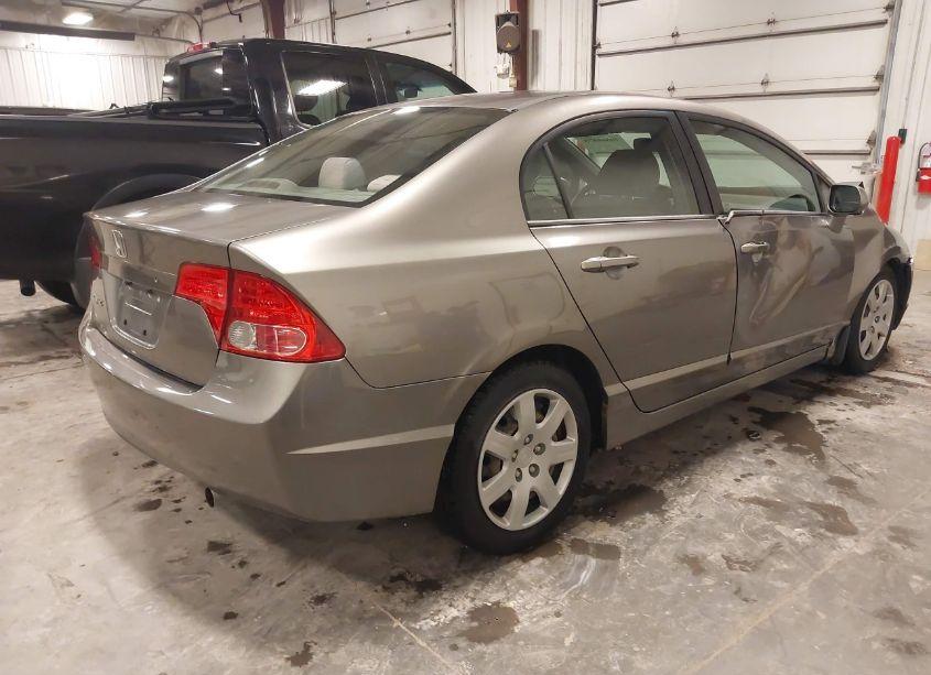 Photo 4 of 2007 Honda Civic LX (VIN 1HGFA16587L024704)