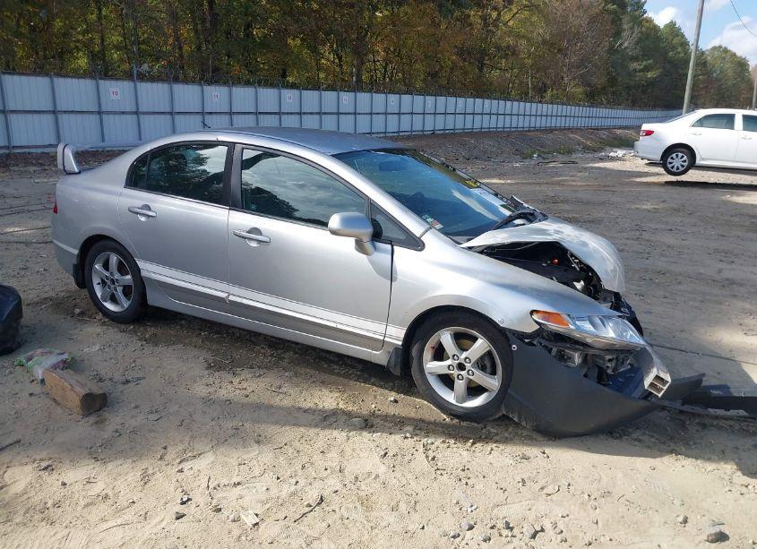 2007 Honda Civic LX (VIN 1HGFA16587L111339) main photo