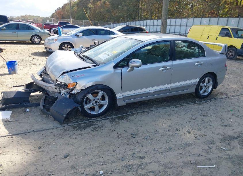 Photo 2 of 2007 Honda Civic LX (VIN 1HGFA16587L111339)