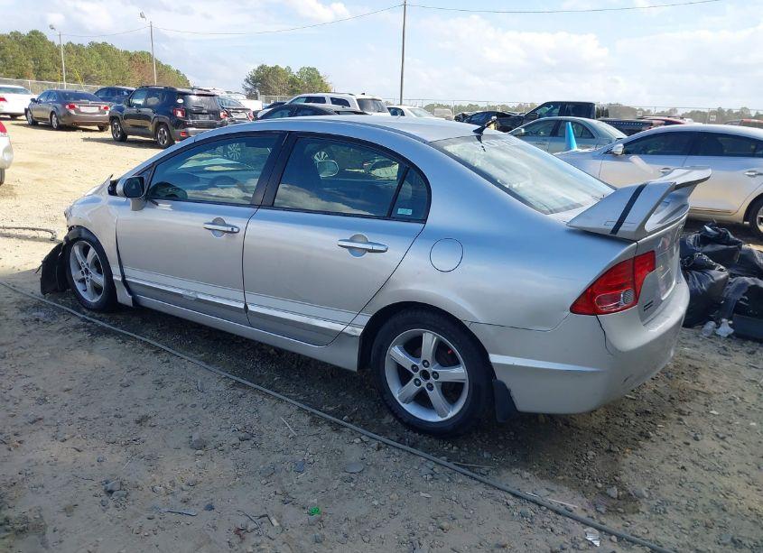 Photo 3 of 2007 Honda Civic LX (VIN 1HGFA16587L111339)