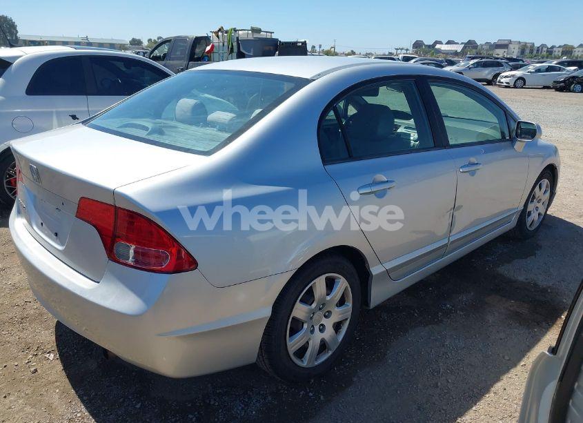 Photo 4 of 2007 Honda Civic LX (VIN 1HGFA16587L112653)