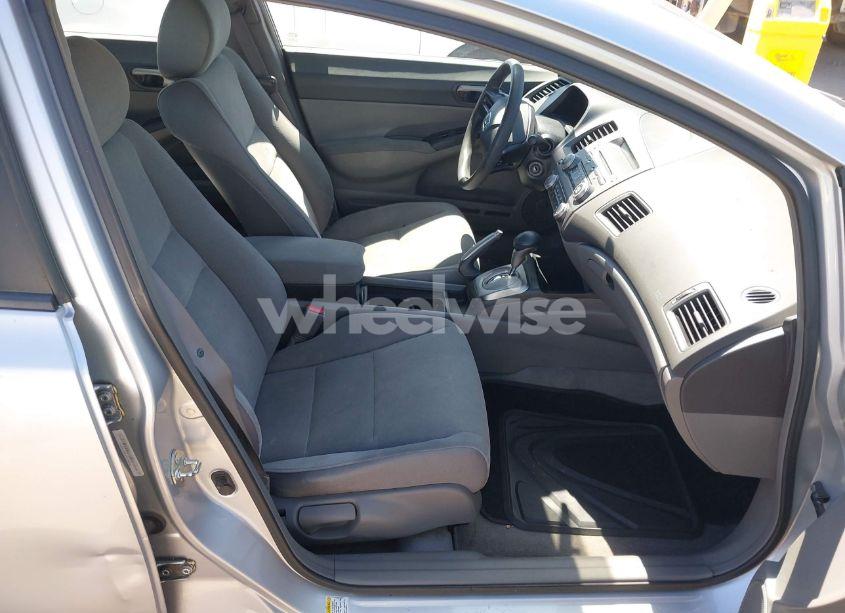 Photo 5 of 2007 Honda Civic LX (VIN 1HGFA16587L112653)