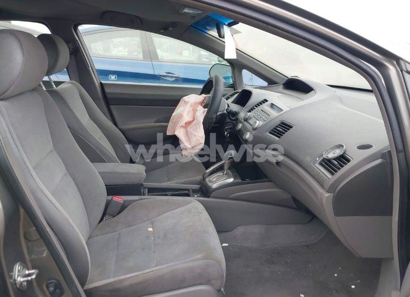 Photo 5 of 2007 Honda Civic LX (VIN 1HGFA16587L121000)