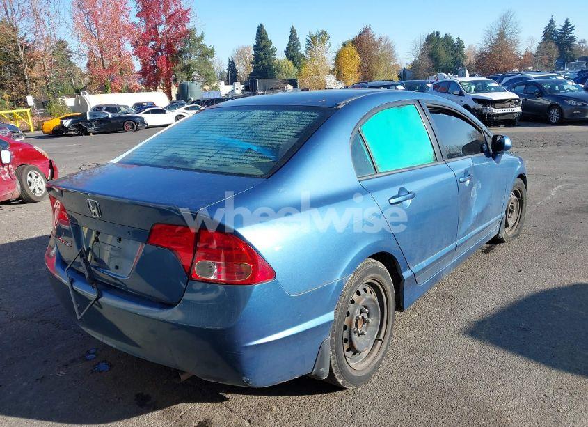 Photo 4 of 2007 Honda Civic LX (VIN 1HGFA16587L124768)