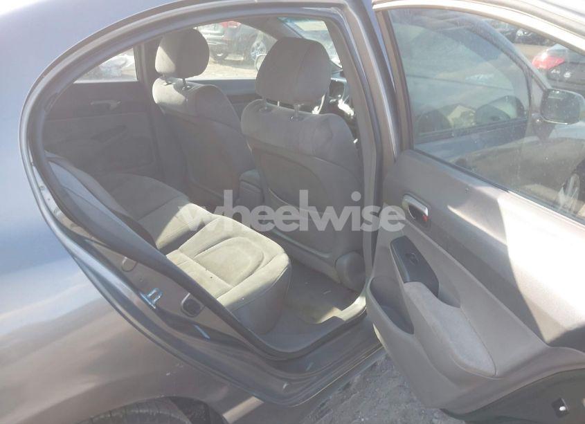 Photo 8 of 2007 Honda Civic LX (VIN 1HGFA16587L139397)