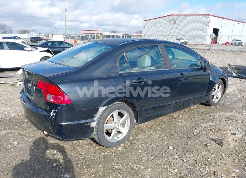 Photo 4 of 2008 Honda Civic LX (VIN 1HGFA16588L016281)