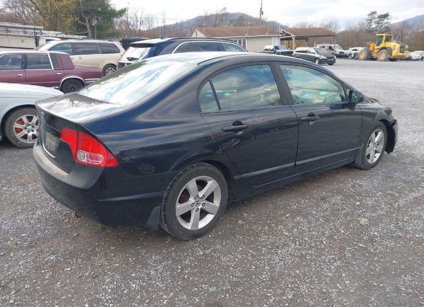 Photo 4 of 2008 Honda Civic LX (VIN 1HGFA16588L042833)