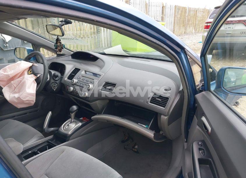 Photo 5 of 2008 Honda Civic LX (VIN 1HGFA16588L047160)