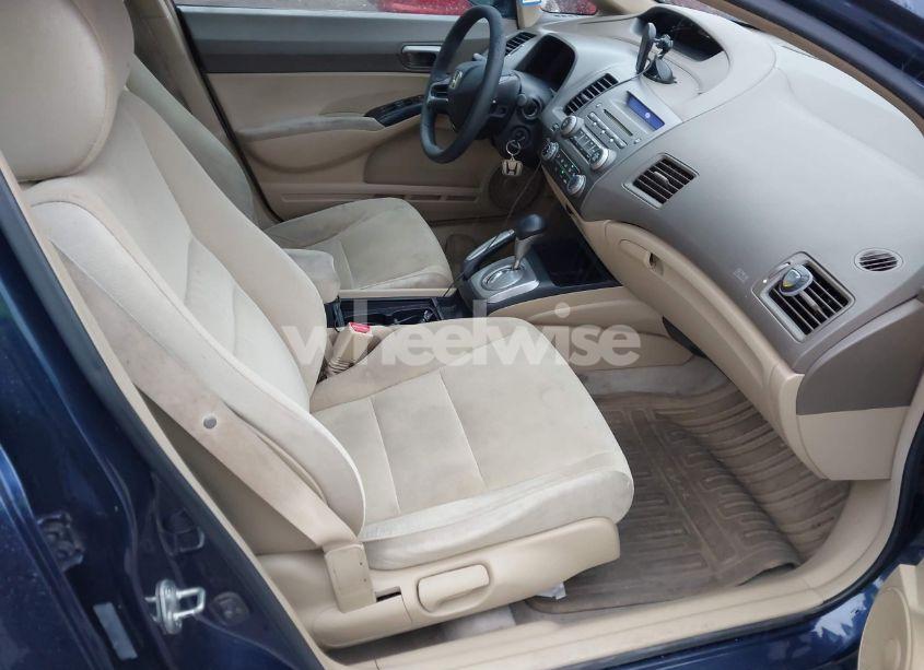 Photo 5 of 2006 Honda Civic LX (VIN 1HGFA16596L068449)