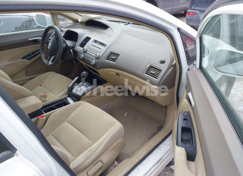 Photo 5 of 2006 Honda Civic LX (VIN 1HGFA16596L074770)