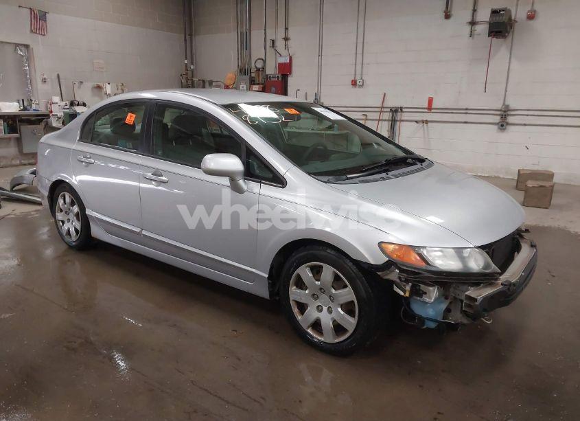 2006 Honda Civic LX (VIN 1HGFA16596L084828) main photo