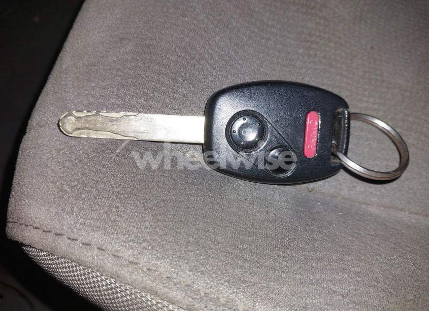 Photo 11 of 2006 Honda Civic LX (VIN 1HGFA16596L084828)