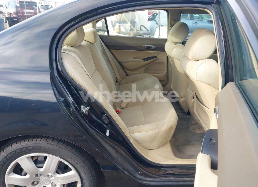 Photo 8 of 2006 Honda Civic LX (VIN 1HGFA16596L103216)