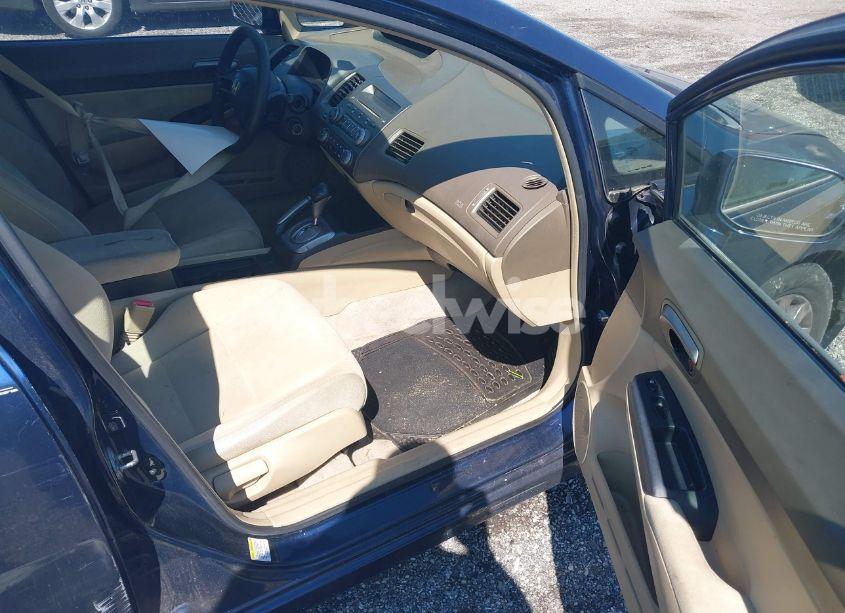 Photo 5 of 2006 Honda Civic LX (VIN 1HGFA16596L106200)